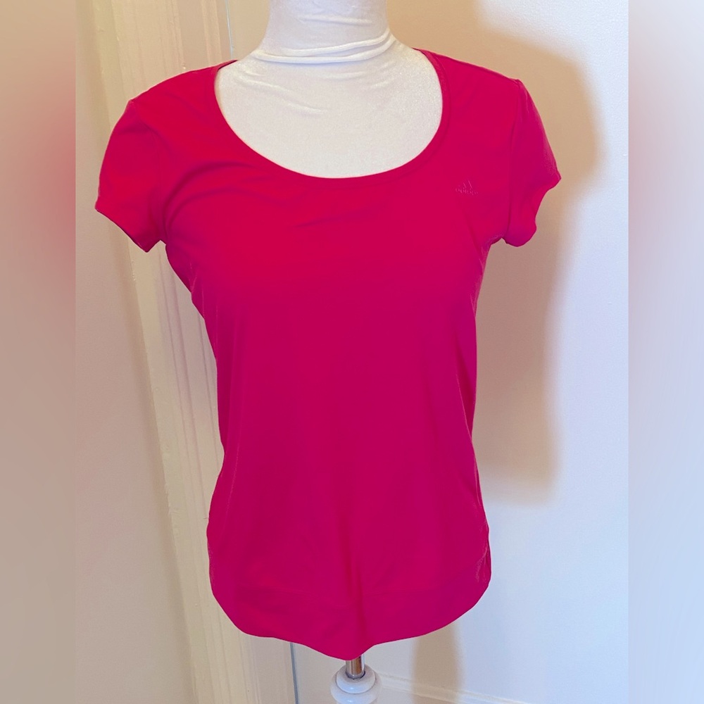 Adidas T-shirt